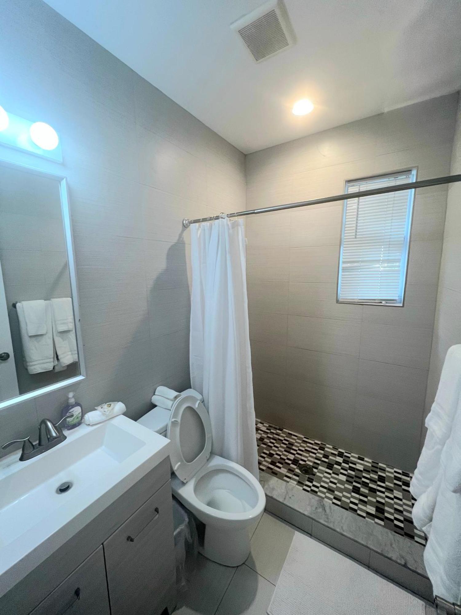 The Pearl Beachside Apartments On Hollywood Beach Habitación foto